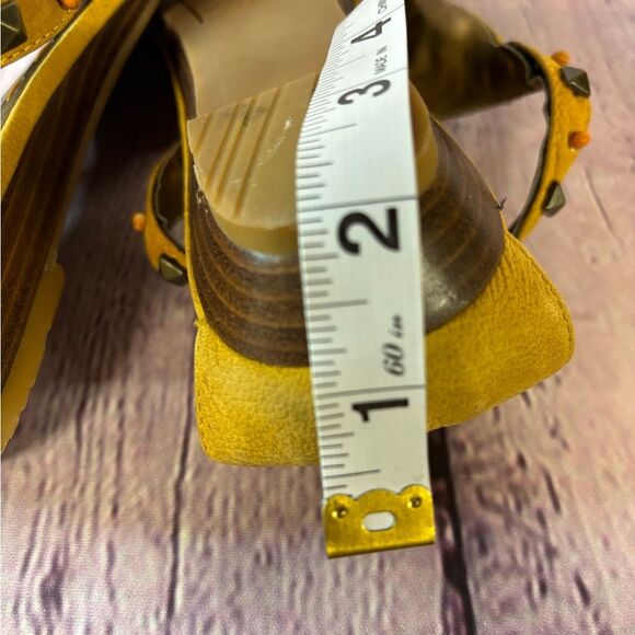 Nine West Medallion Beaded Boho Festival Prairie Wedge Heel Leather Sandals 9.5 - Picture 7 of 7